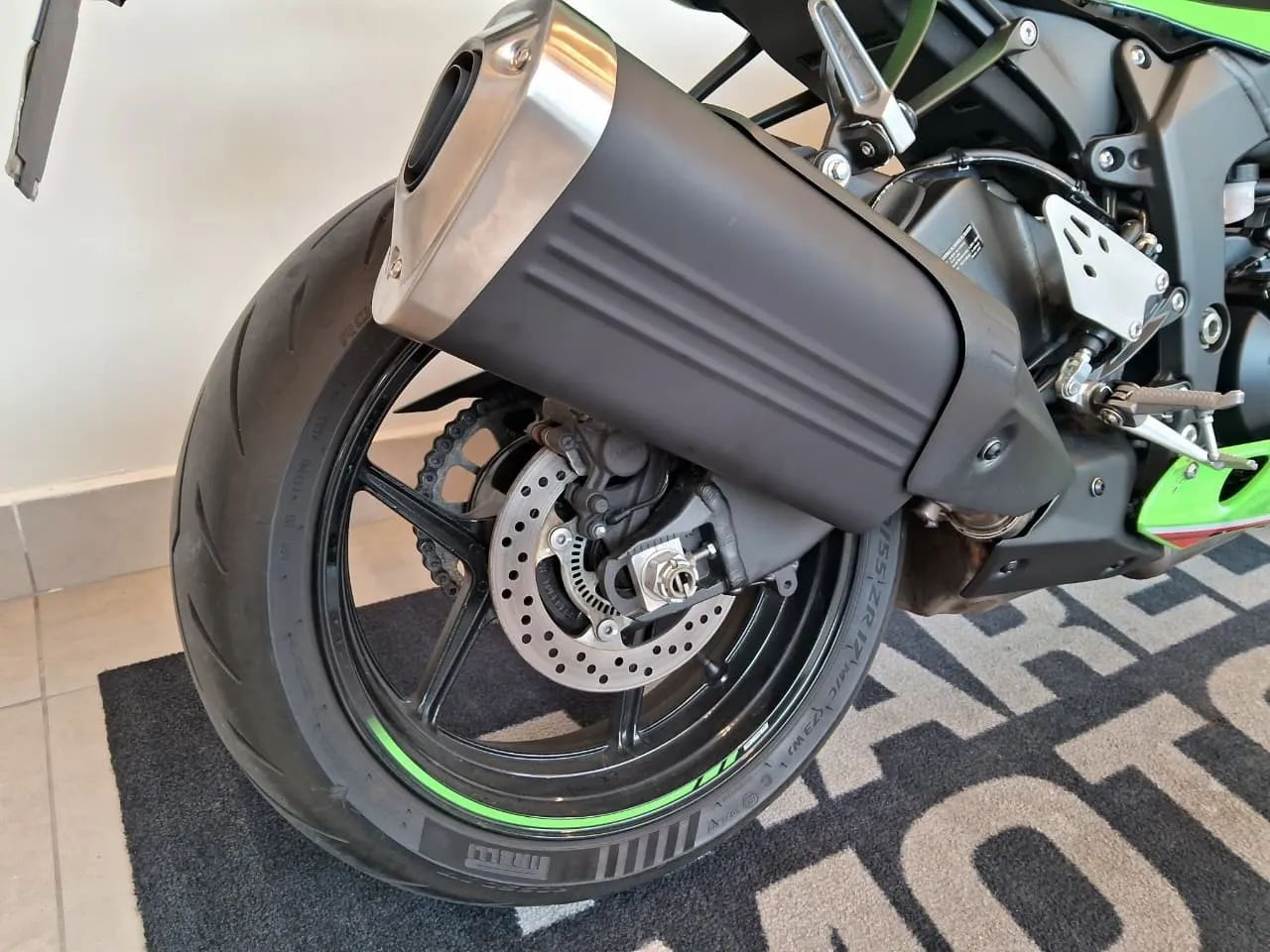 Kawasaki Zx-6r 636cc 2025 - 1503412414 | OLX
