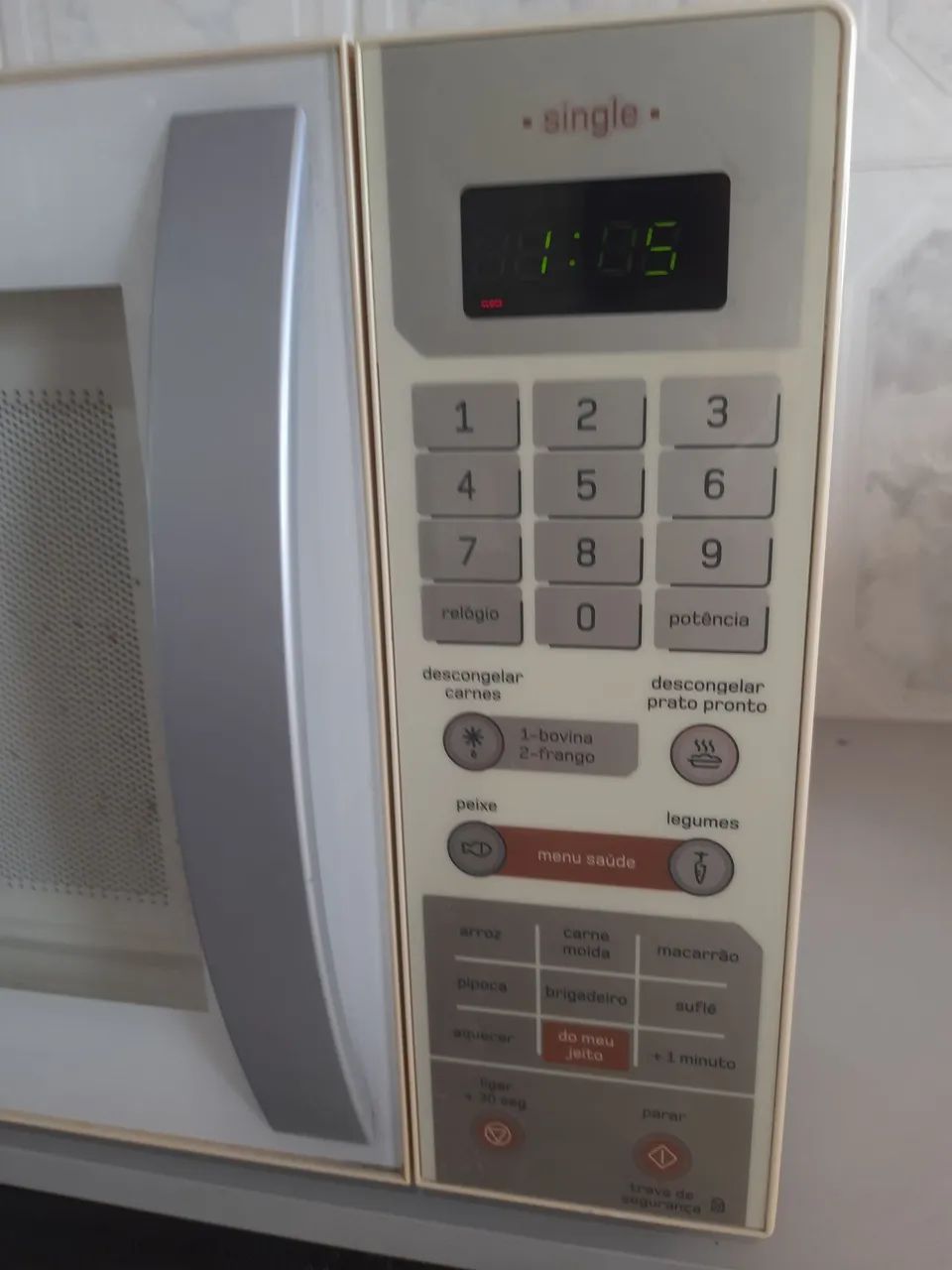Micro-ondas BRASTEMP single, BMS25, 18L, 127V, funcionando perfeitamente  - Foto 3
