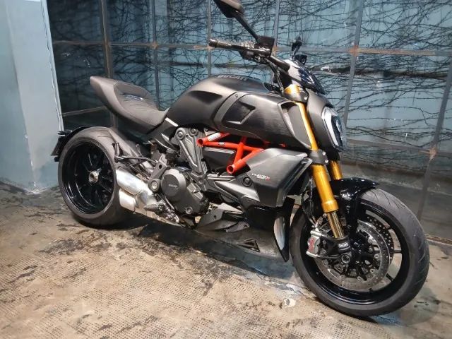 DUCATI DIAVEL 1260 S