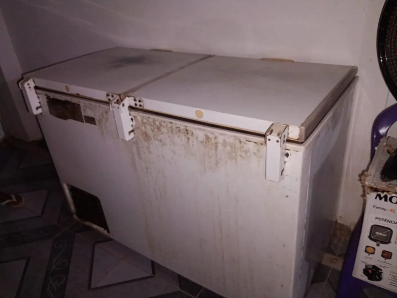 Vende-se congelador