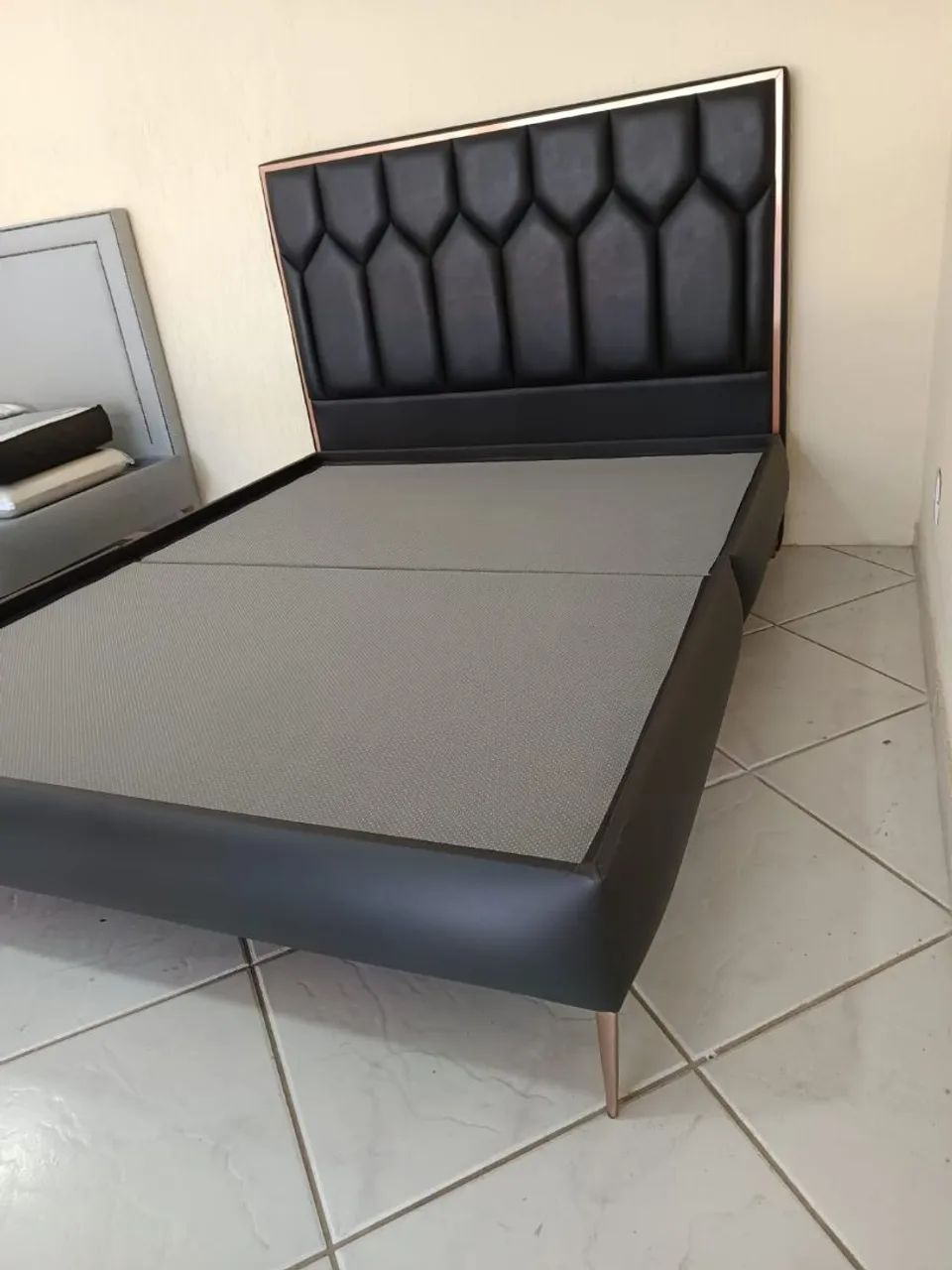 Cama + Cabeceira Queen - Preta (Nova) - Foto 2