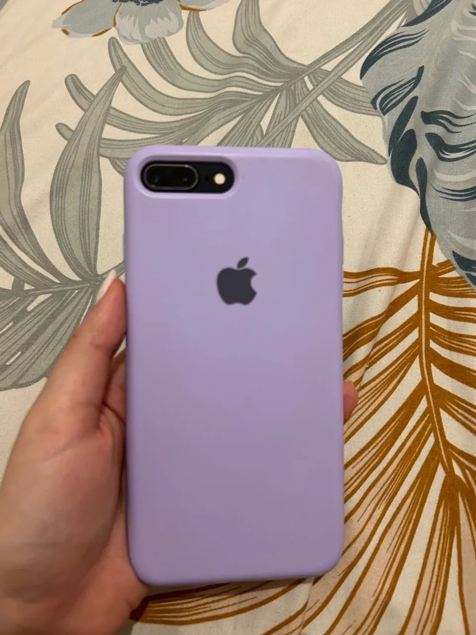 Vendo iPhone 8 Plus sem nenhum detalhe com capinha nova  - Foto 2