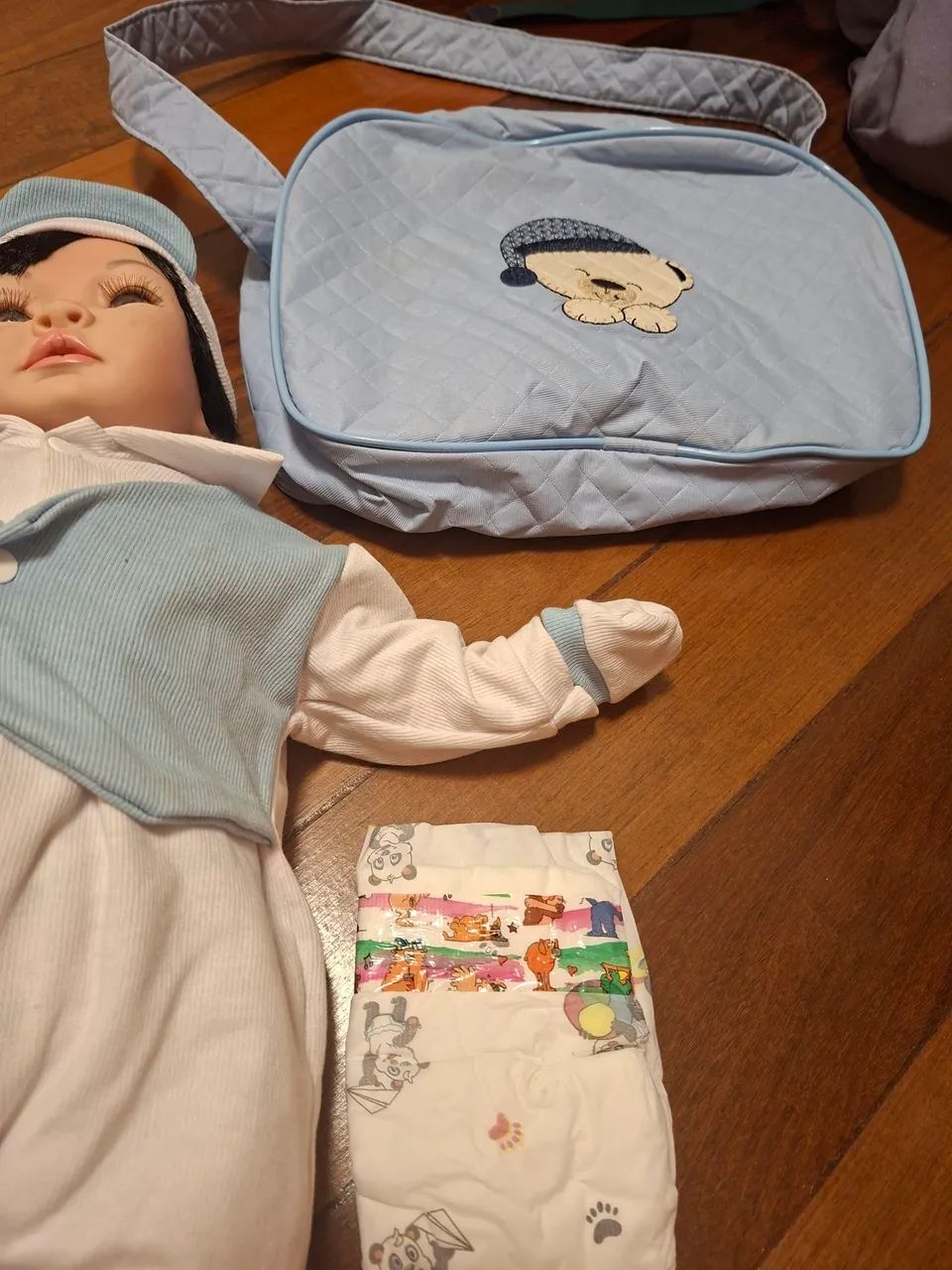 Bebe reborn com acessórios  - Foto 4