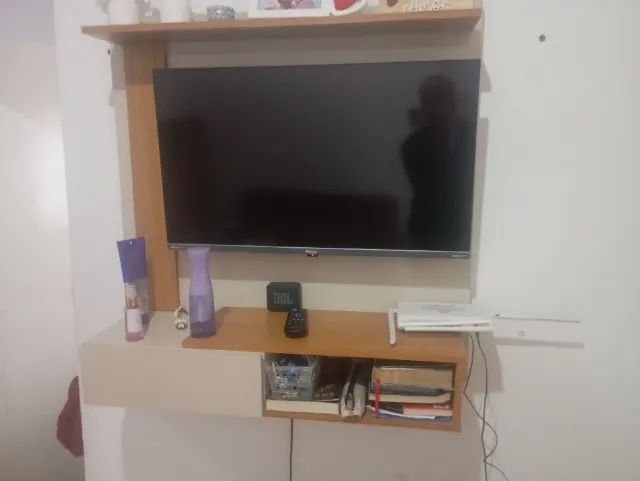 Televisão 32 polegadas smart Roku com painel - Foto 2