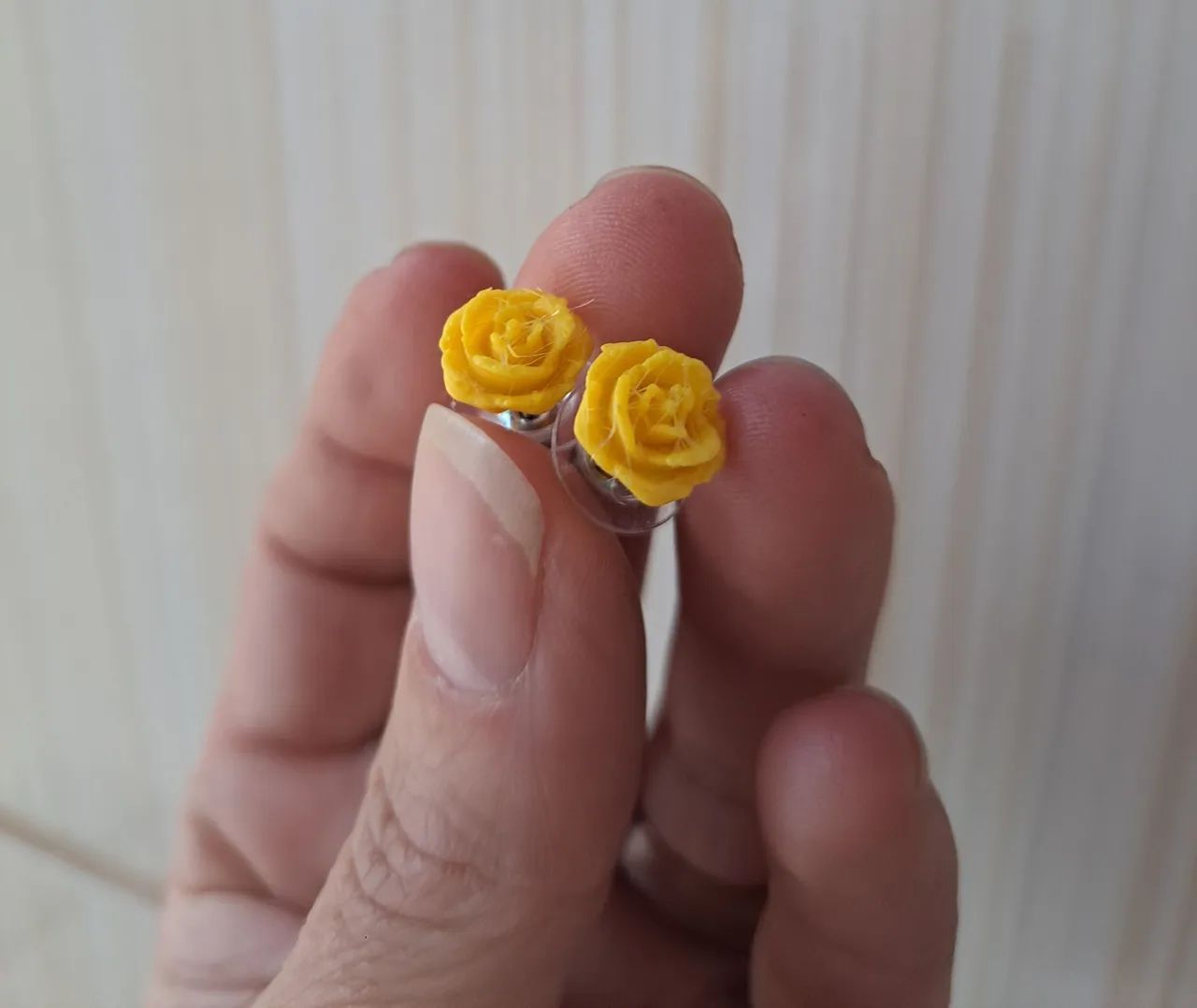 Kit 4 Brincos Mini Rosa Impressos Em 3D - Foto 2