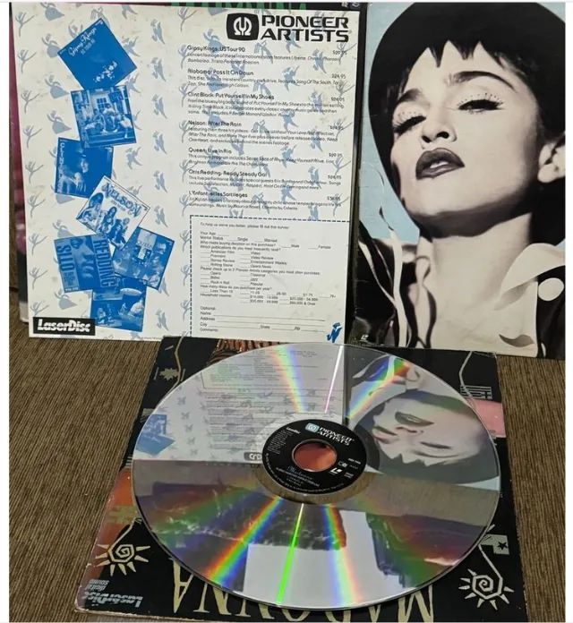 Ld Laserdisc Madonna Ciao italia Immaculate Collection  Blond Ambition    - Foto 2