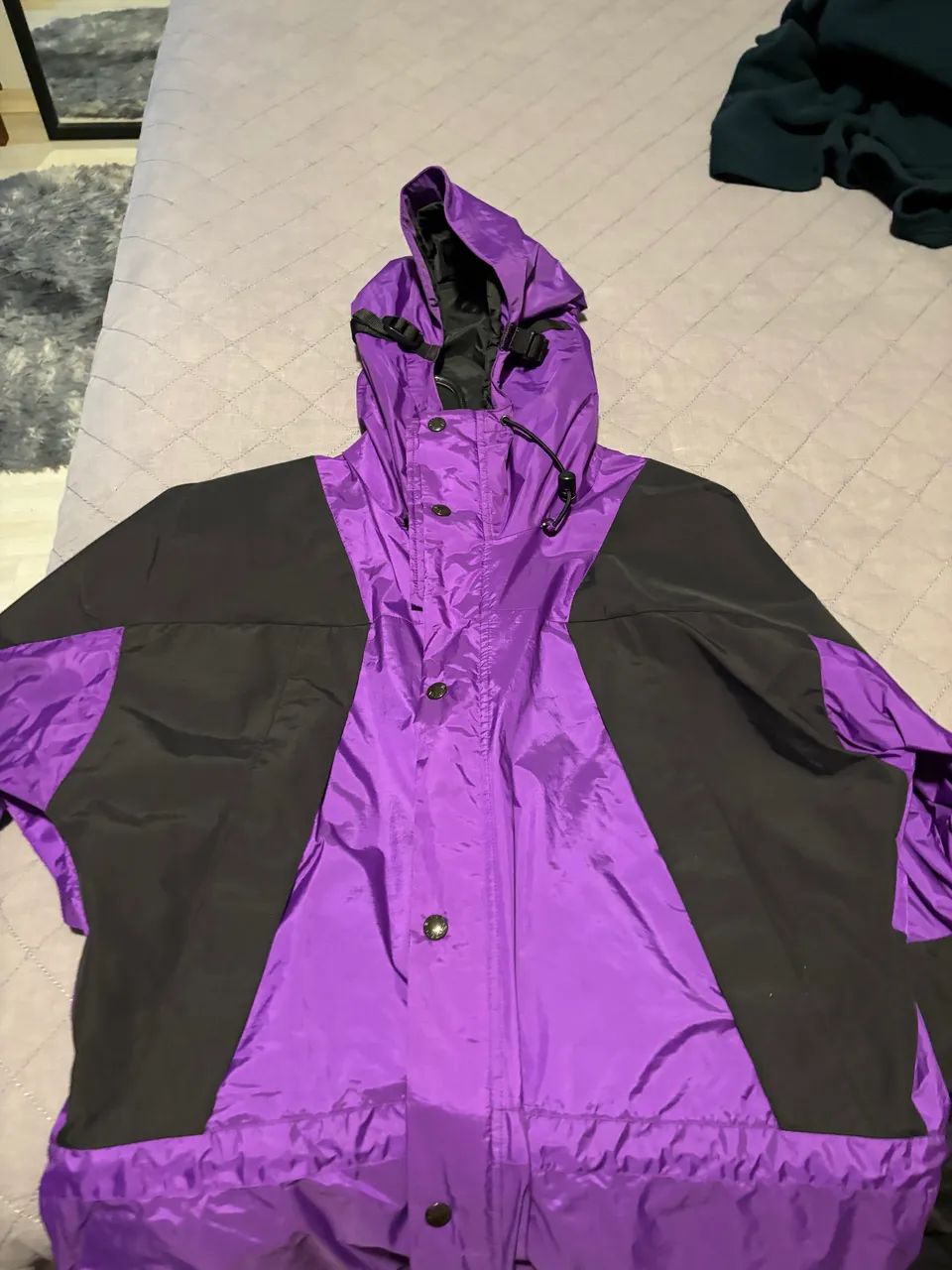 Jaqueta The North Face Gore-Tex Vintage Roxa e Preta - Foto 3