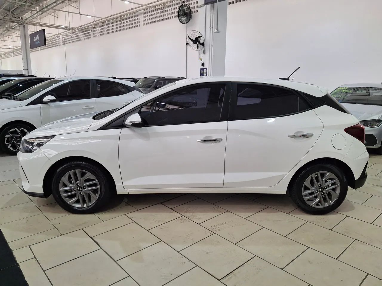 Hyundai HB20 Limited 1.0 Flex 12V Mec., foto 2 de 10