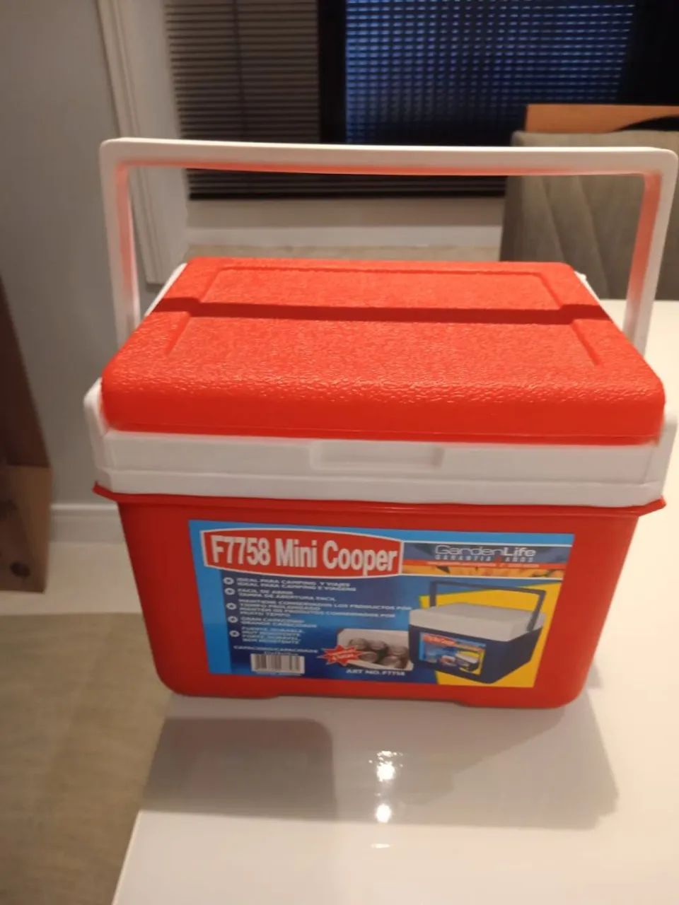 Cooler pequeno vermelho - Foto 2