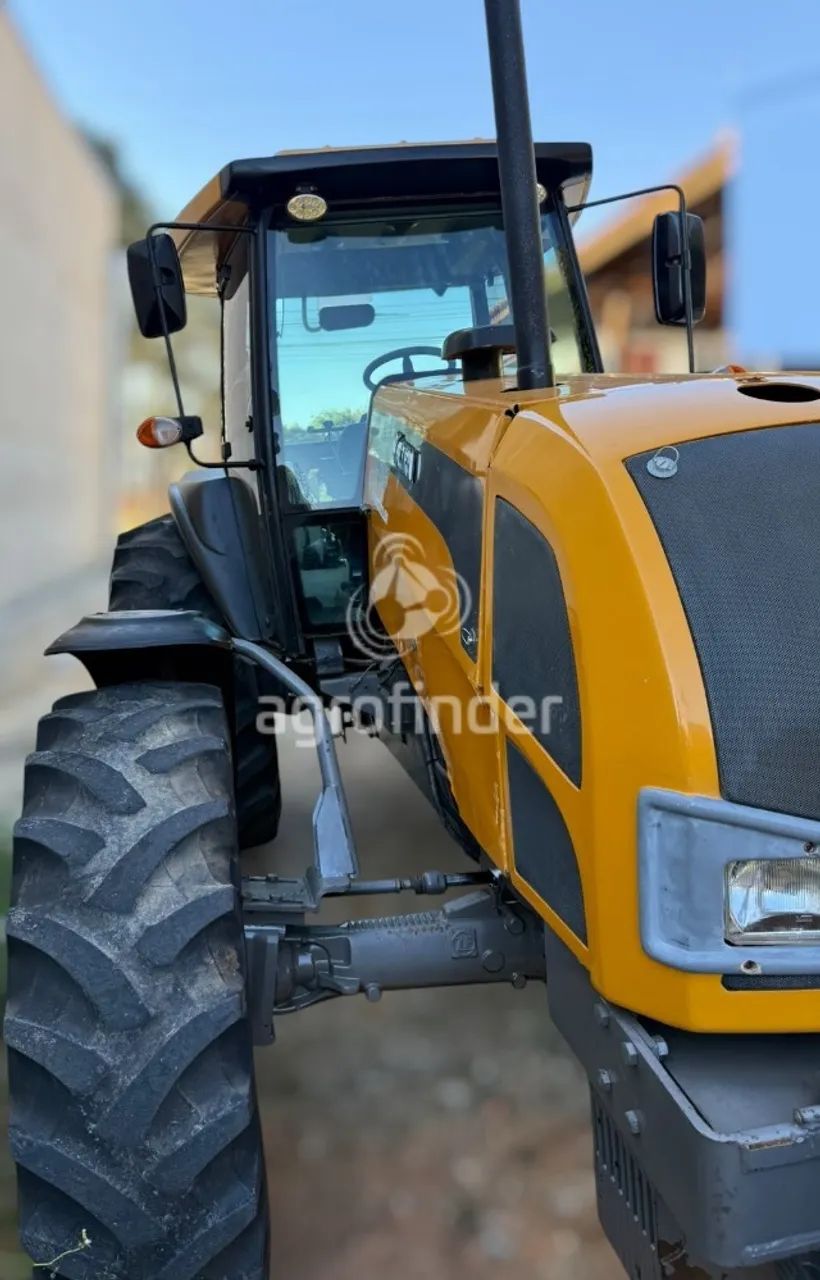 Trator Valtra BM125I Ano 2012 - Foto 5