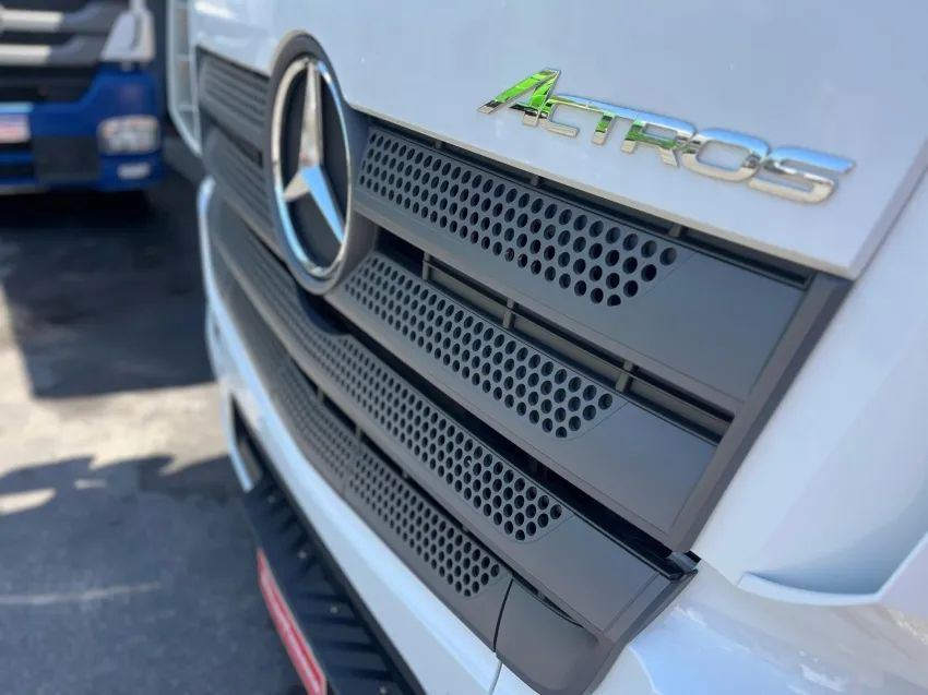 Mercedes-Benz Actros 2548 6x2. - Foto 5