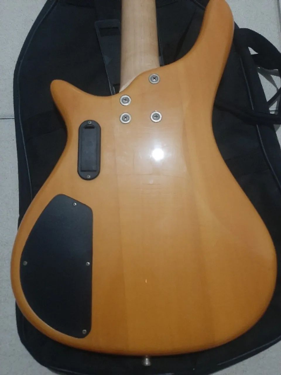 Baixo - Foto 3