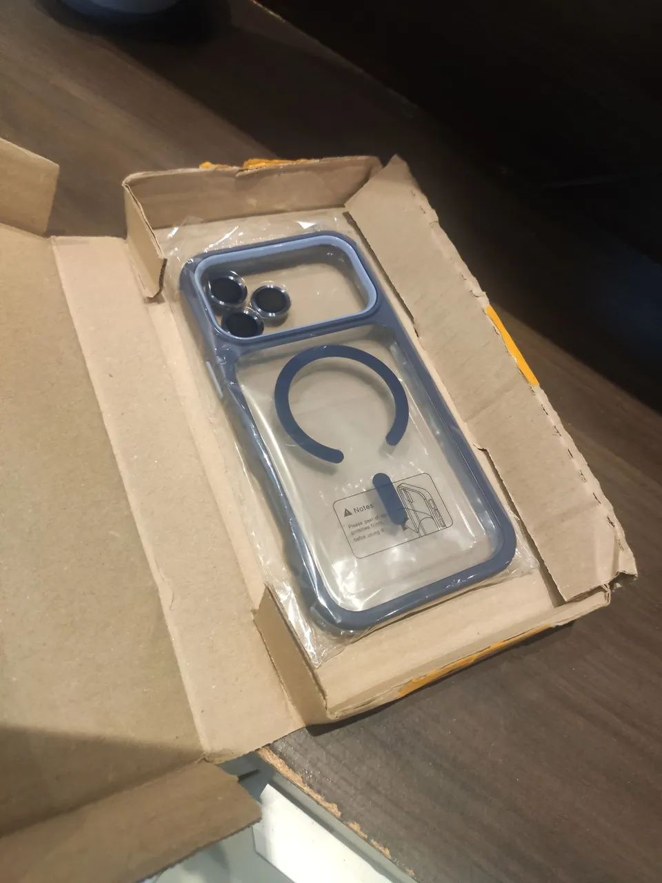 CAPA PROTETORA PREMIUM IPHONE 17 PRÓ MAX - Foto 2