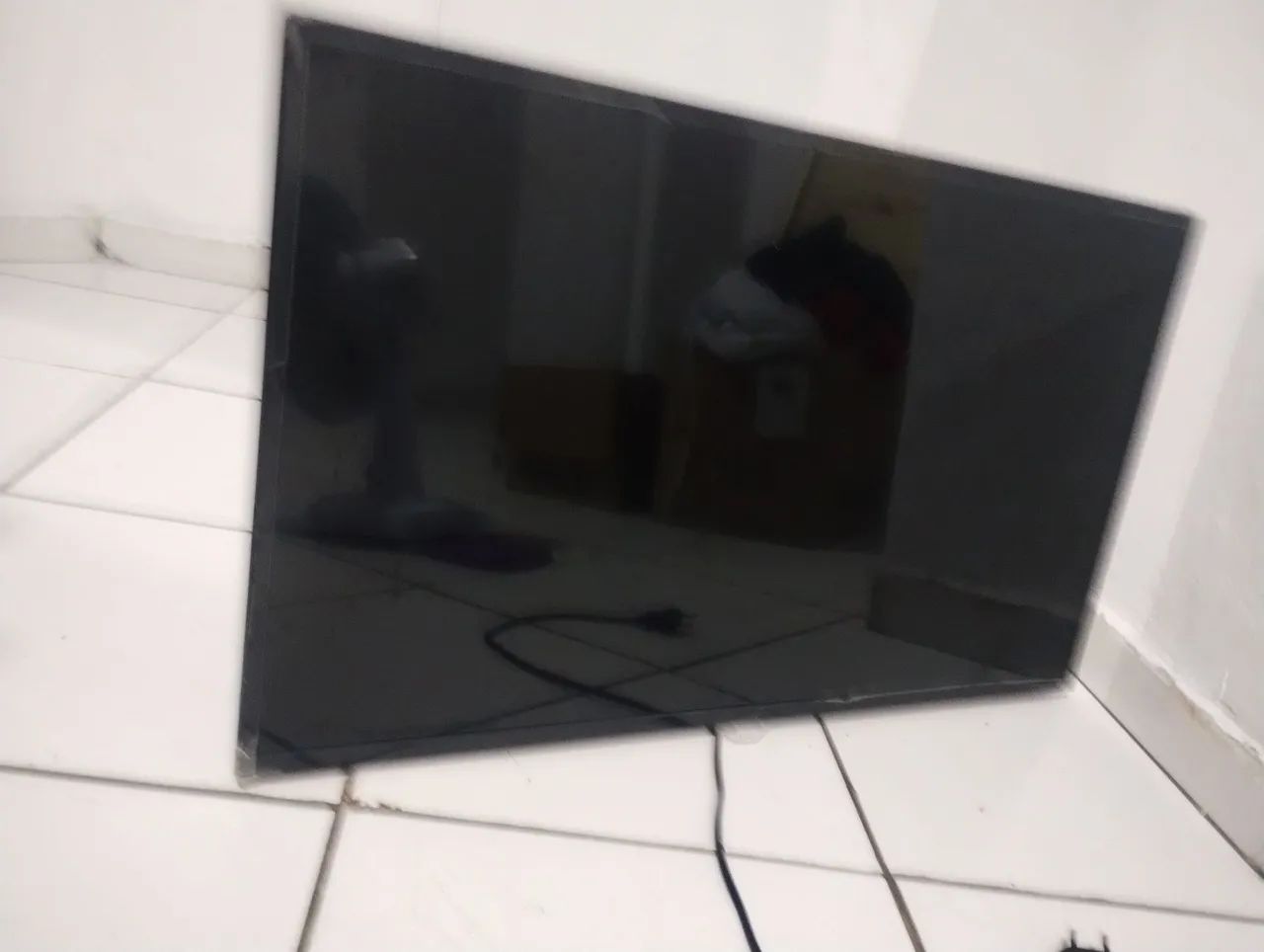 Vendo TV com defeito - Foto 2