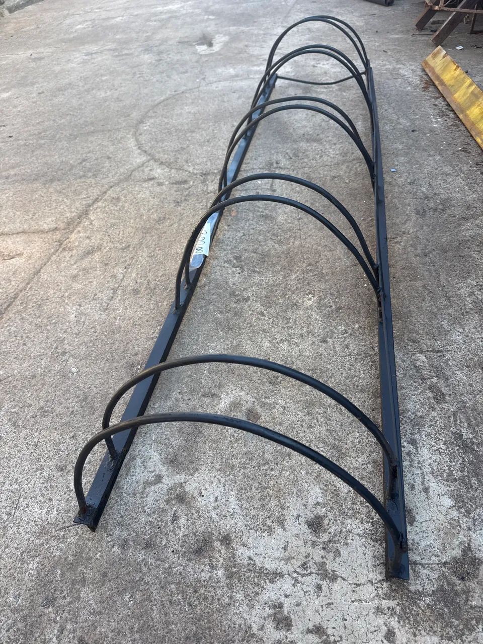 Bicicletário 2 metros x 44 centímetros  - Foto 2