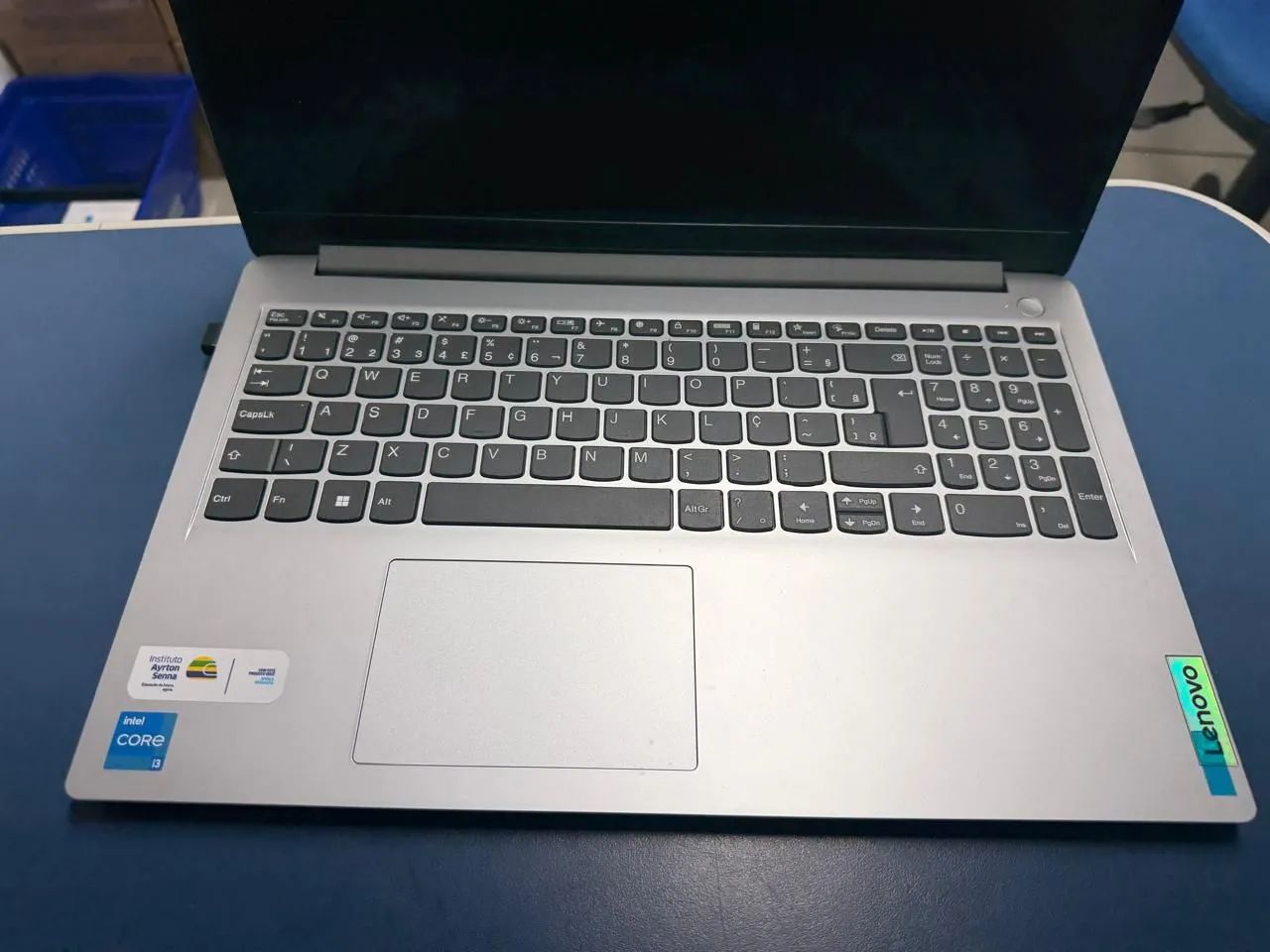 VENDO NOTEBOOK LENOVO - Foto 3