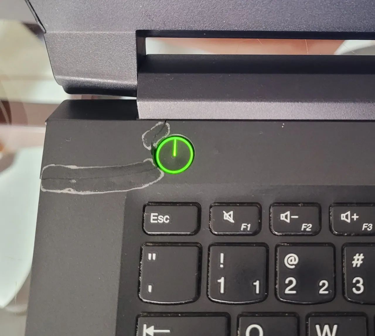 Notebook i5 4GB RAM 120SSD + 500HD - Foto 4