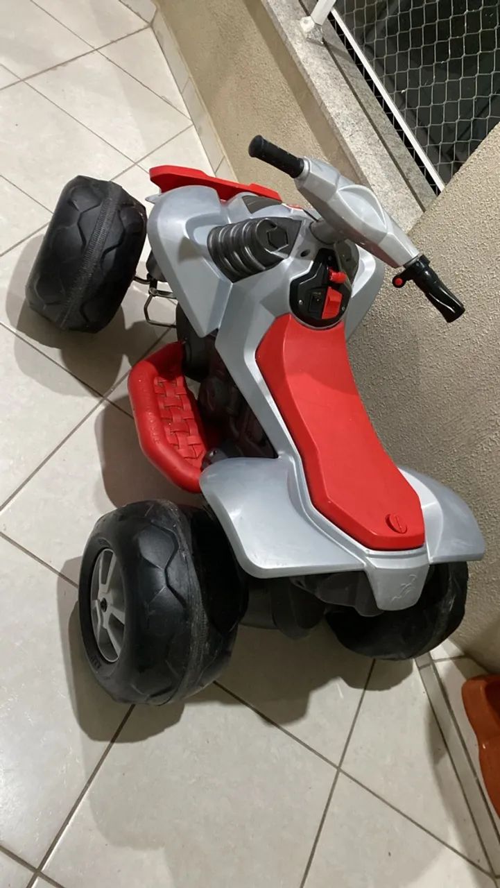 Quadriciclo bandeirante 12v