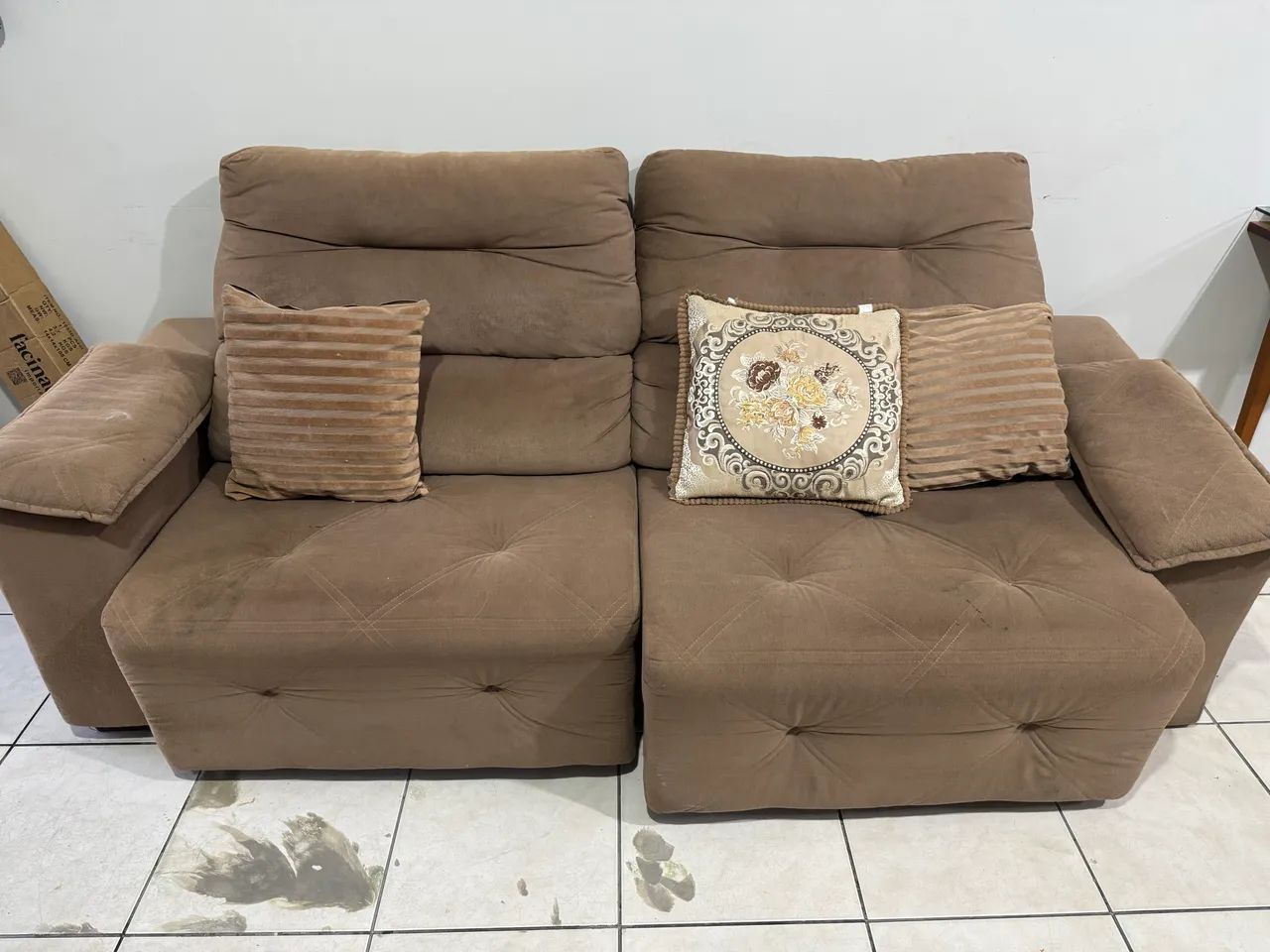 Vendo sofá retrátil sofá cama 