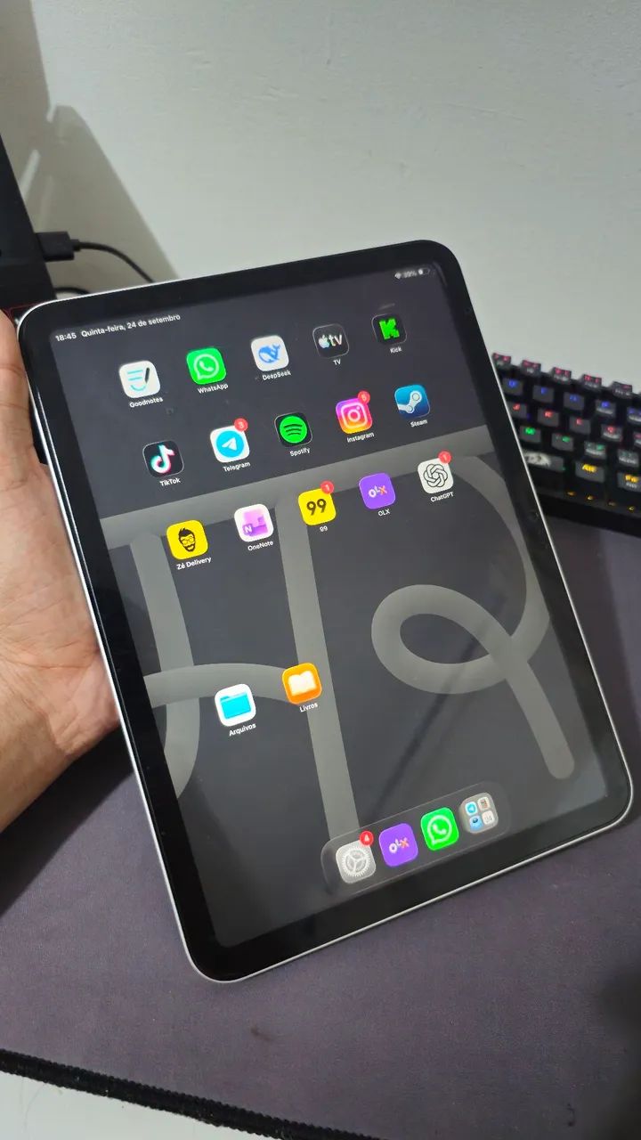 Ipad 10 [Cor Prata] Em perfeito estado  - Foto 4
