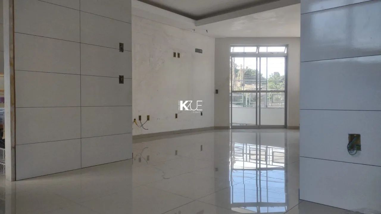 Excelente oportunidade em Capoeiras! Apartamento totalmente reformado, com 88m² de área pr - Foto 3