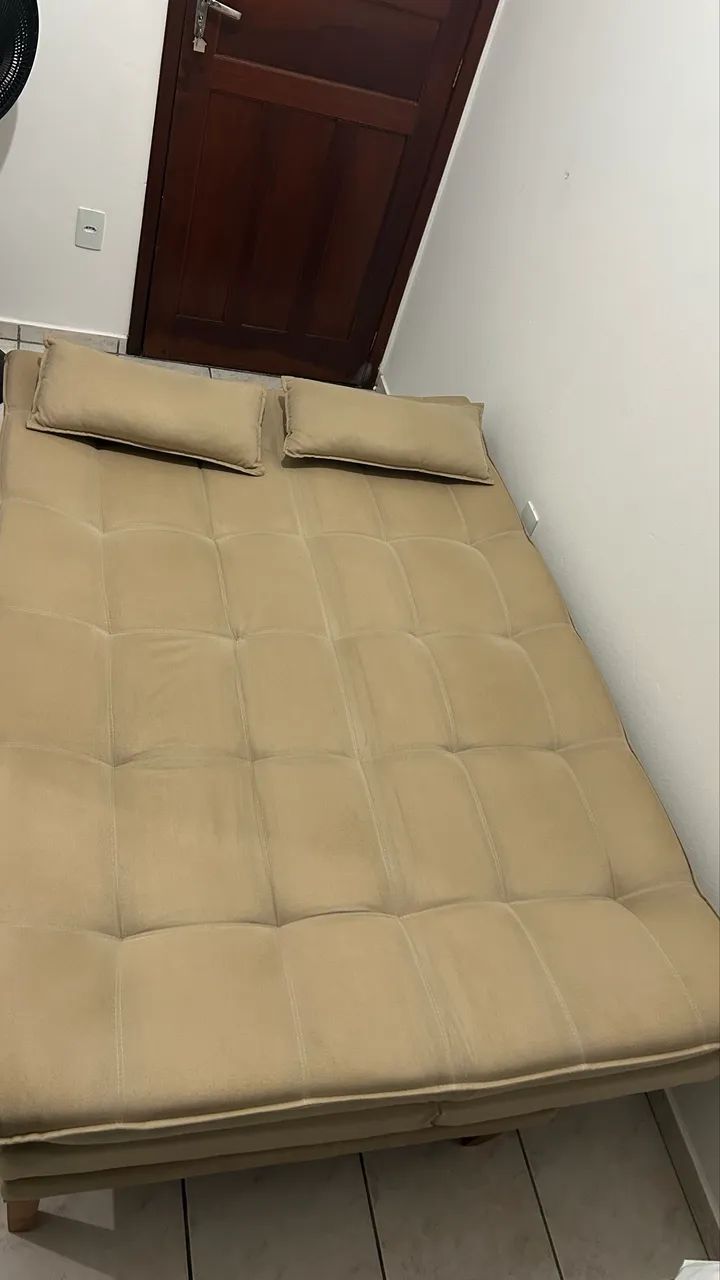 Sofá cama 3 lugares suede bege - Foto 3