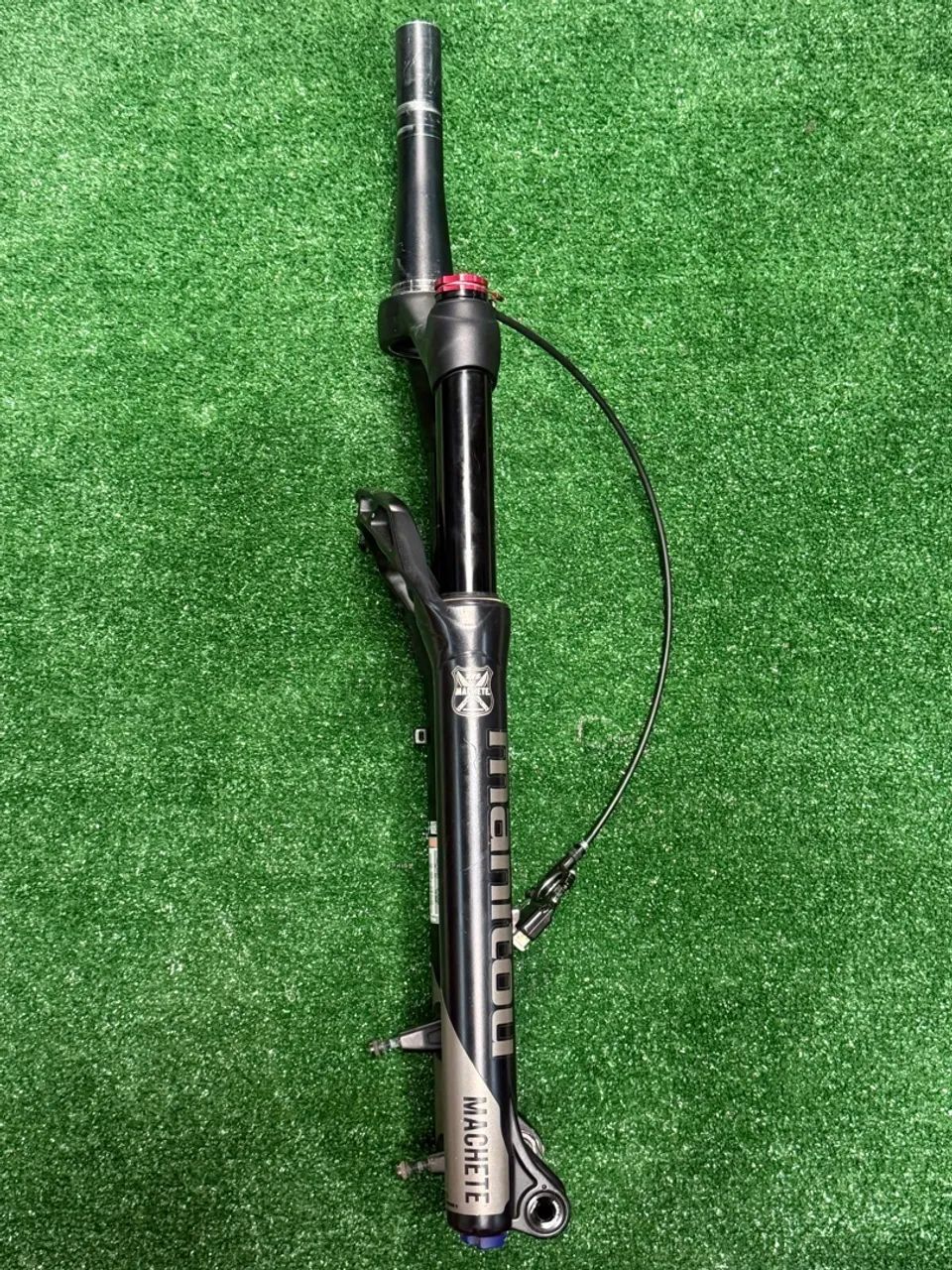Suspensão Manitou Machete 29 - Foto 2