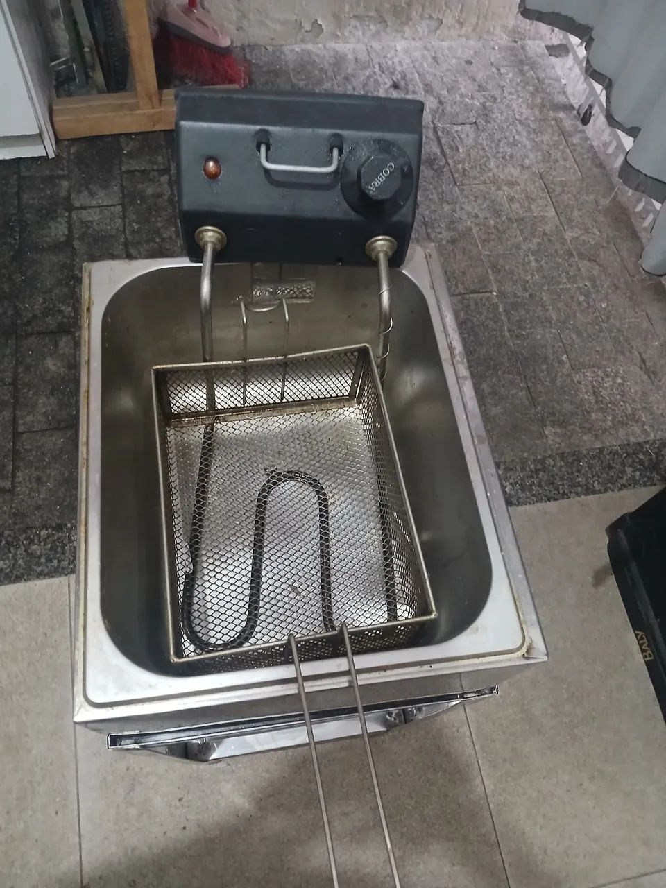 Vendo fritadeira elétrica!!! - Foto 4