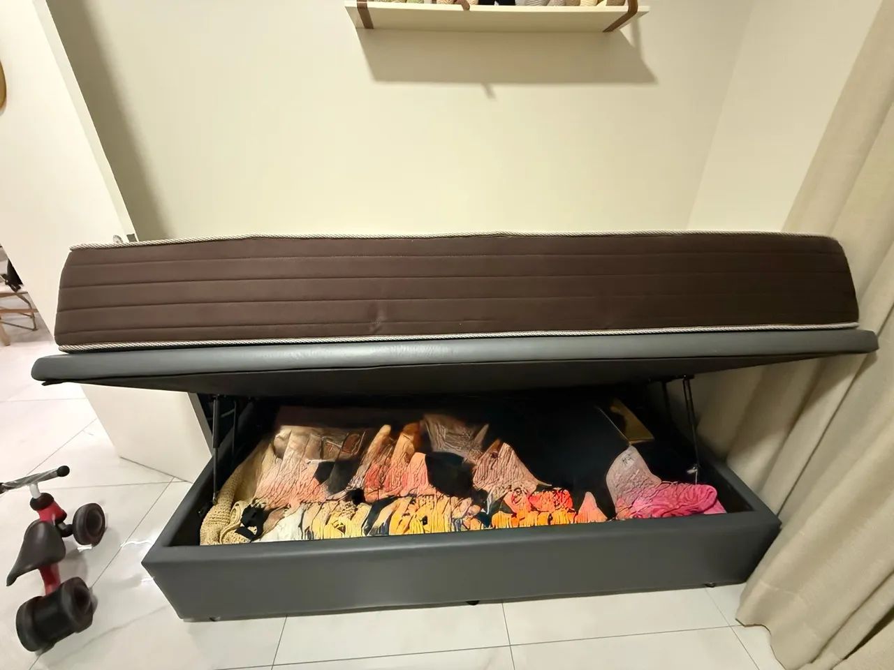 Cama de solteiro com bau - Foto 2