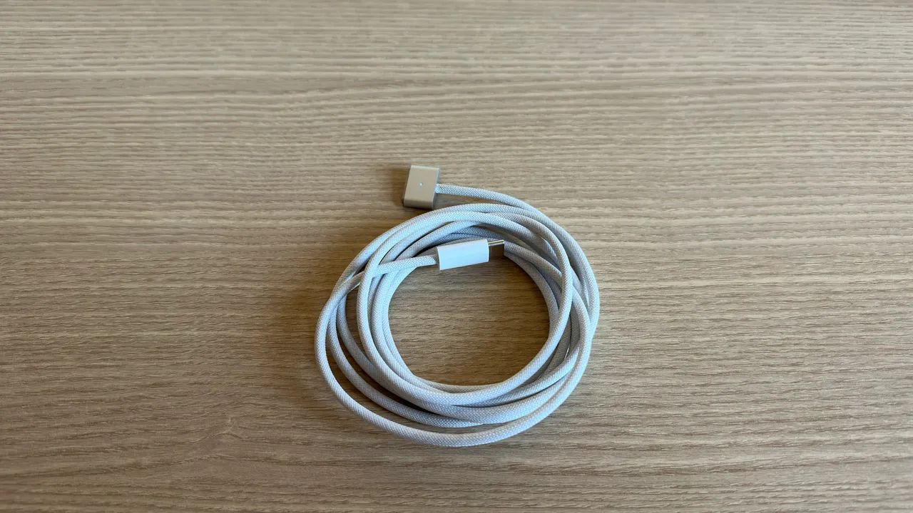 Cabo Magsafe 3 com 2 metros  , Original 
