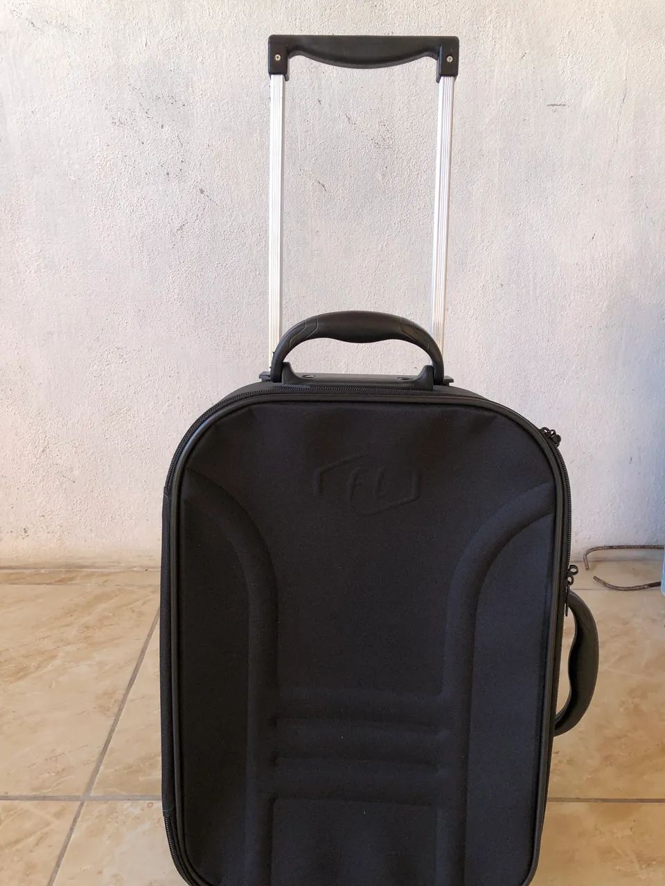 Mala de Viagem Preta 10kg - Nova e Nunca Usada - Foto 2