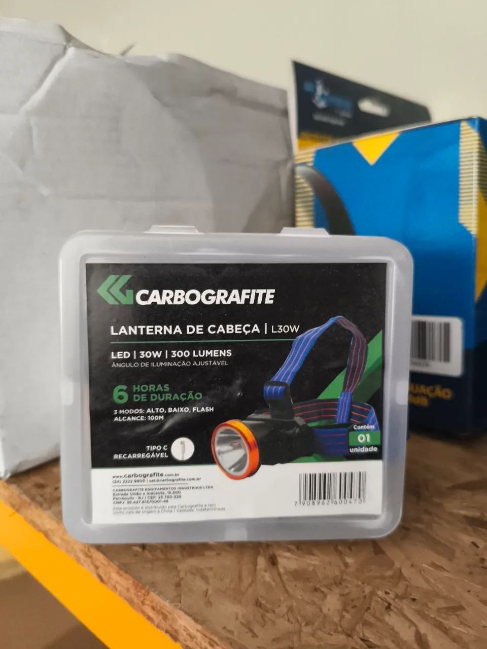 Lanterna de cabeça 