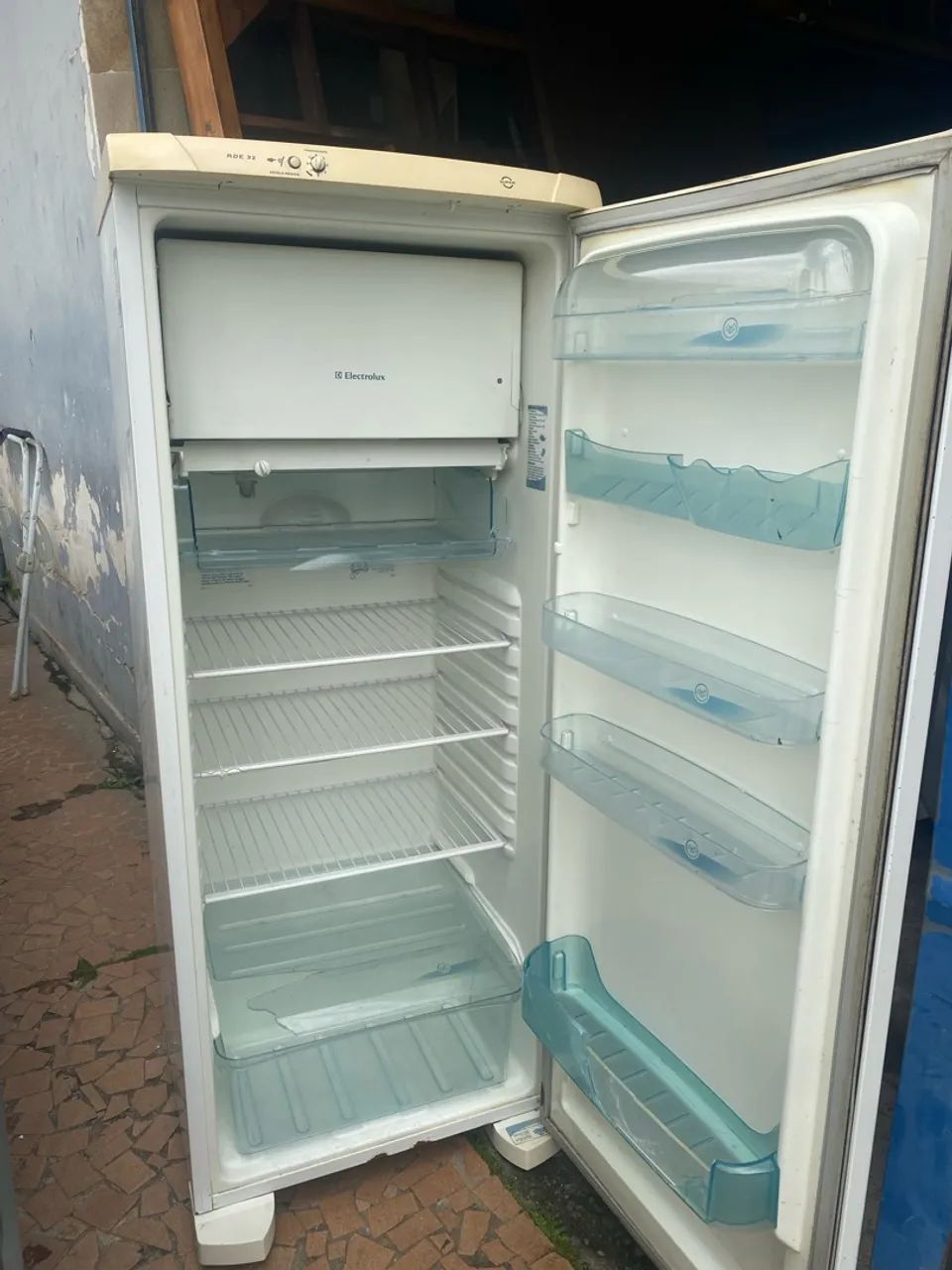 Geladeira Eletrolux  - Foto 2