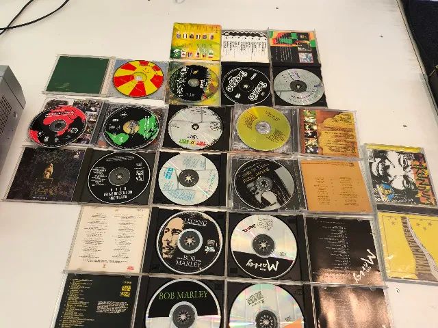 CDs Reggae - 16 CDs (Bob Marley, Peter Tosh e Mais) LOTE FECHADO - Foto 4