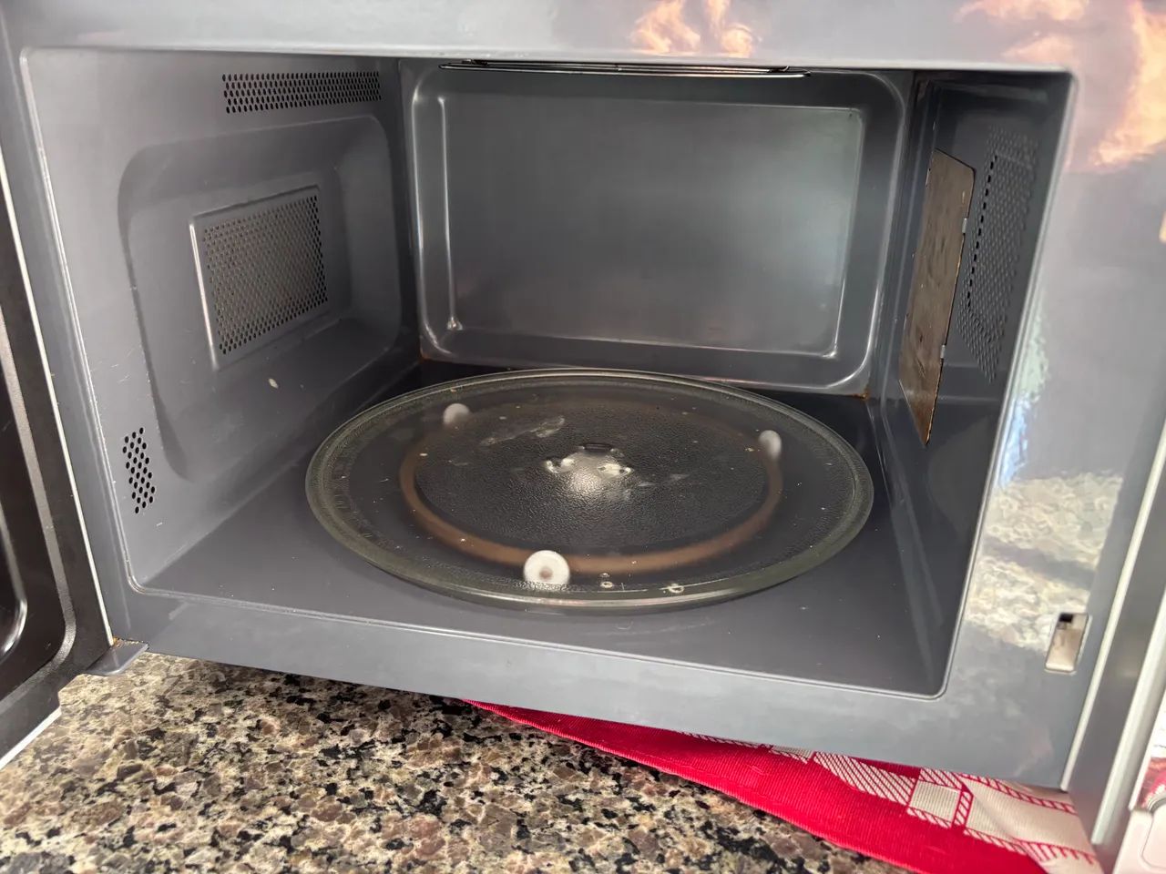 Microondas LG inox com Grill - Foto 2