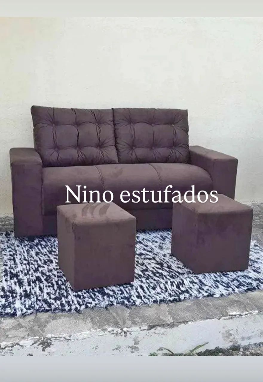 Sofá de três lugares com um puf grátis 399 - Foto 3