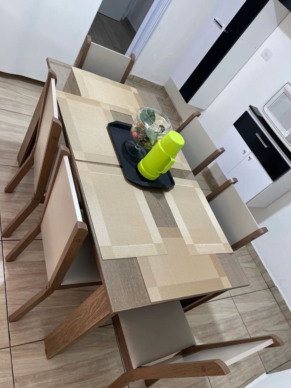 Mesa de 6 lugares  - Foto 2