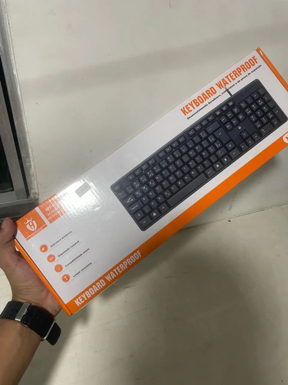 Teclado genérico básico 