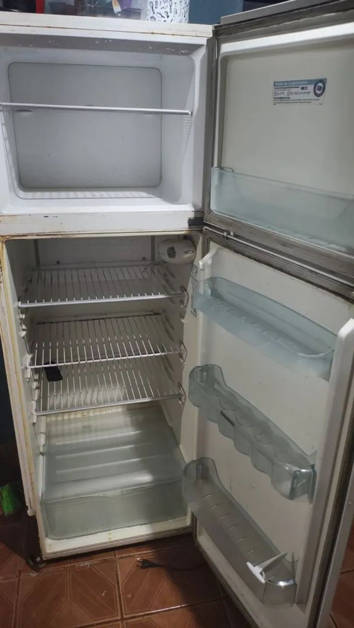 Geladeira Eletrolux Super Freezer DC37 - Foto 2
