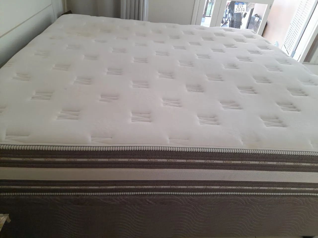 Vendo colchão king