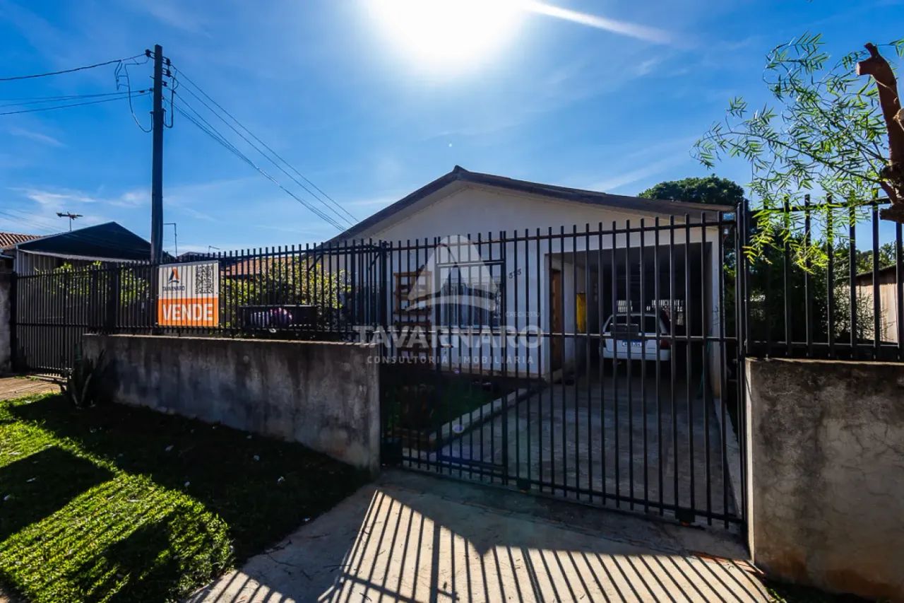 Casa Padrão em Ponta Grossa