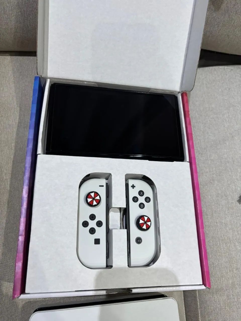 Nintendo Switch OLED 64GB - Kit Completo - Foto 4