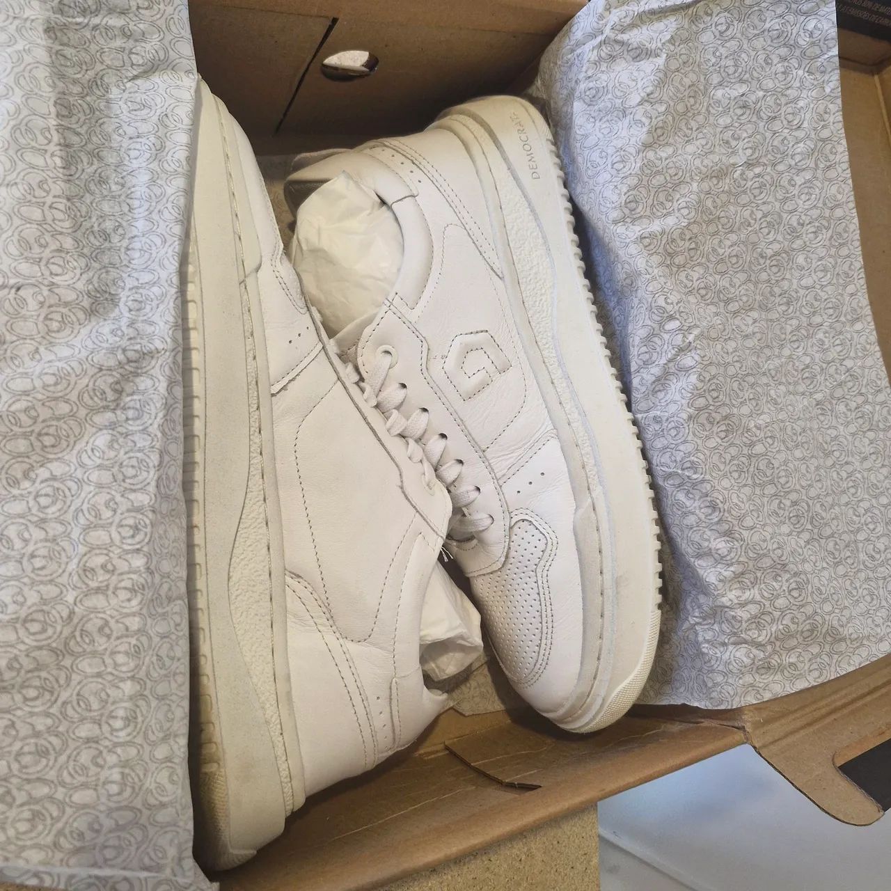 Tênis Democrata Denin Block Off White ,perfeito estado. - Foto 4