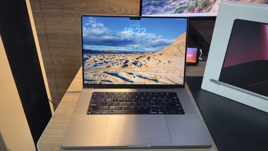 MacBook Pro M2 Pro 16 Pol - Foto 2