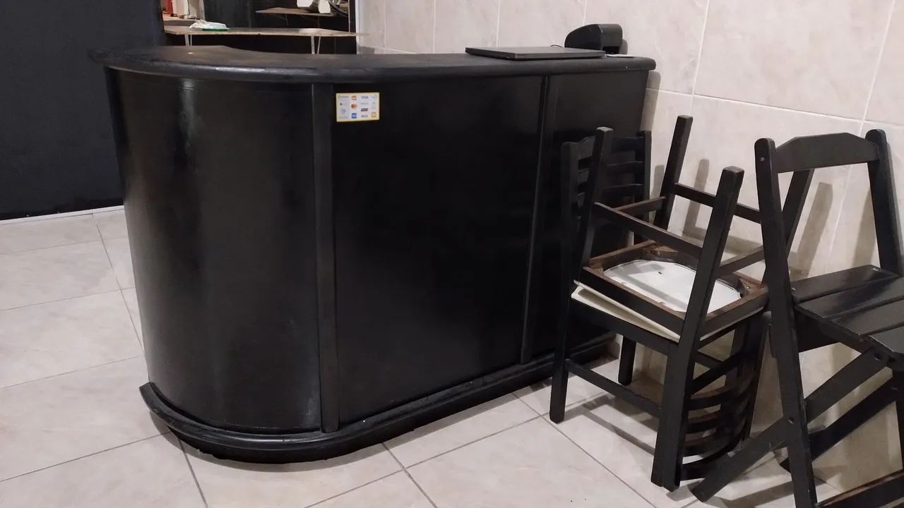 Vende-se balcão 