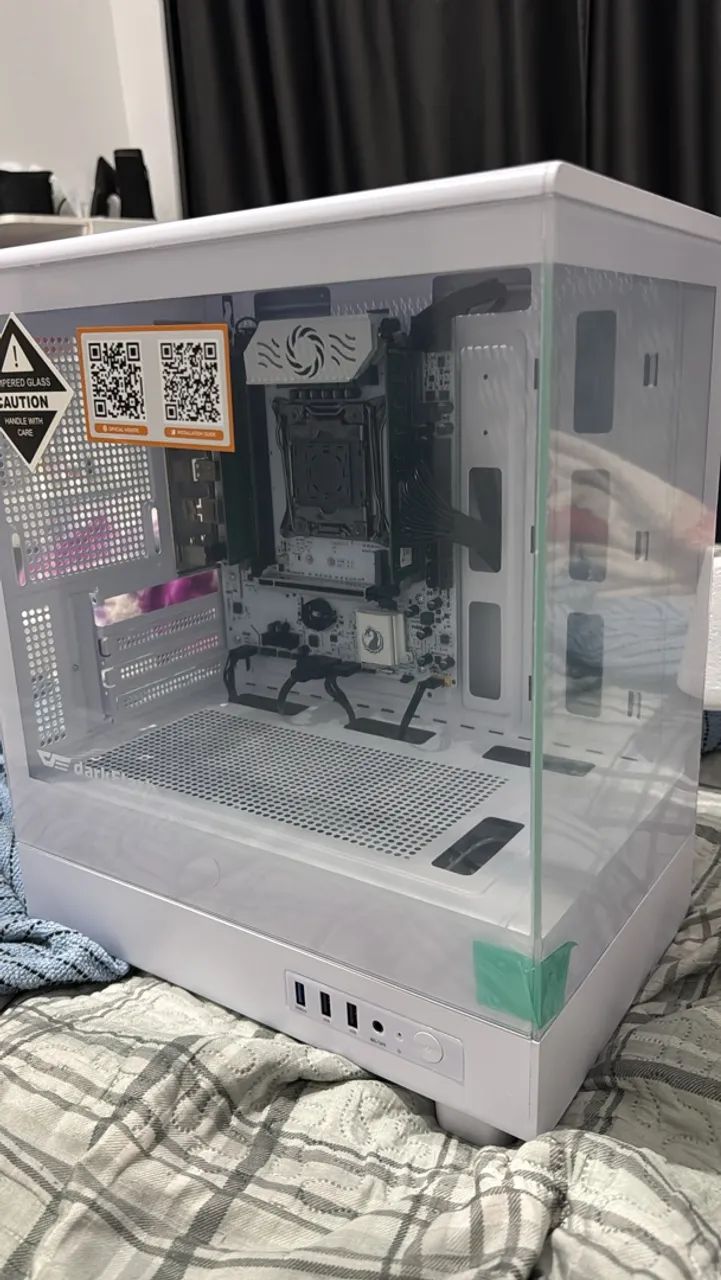 Gabinete e placa mãe x99