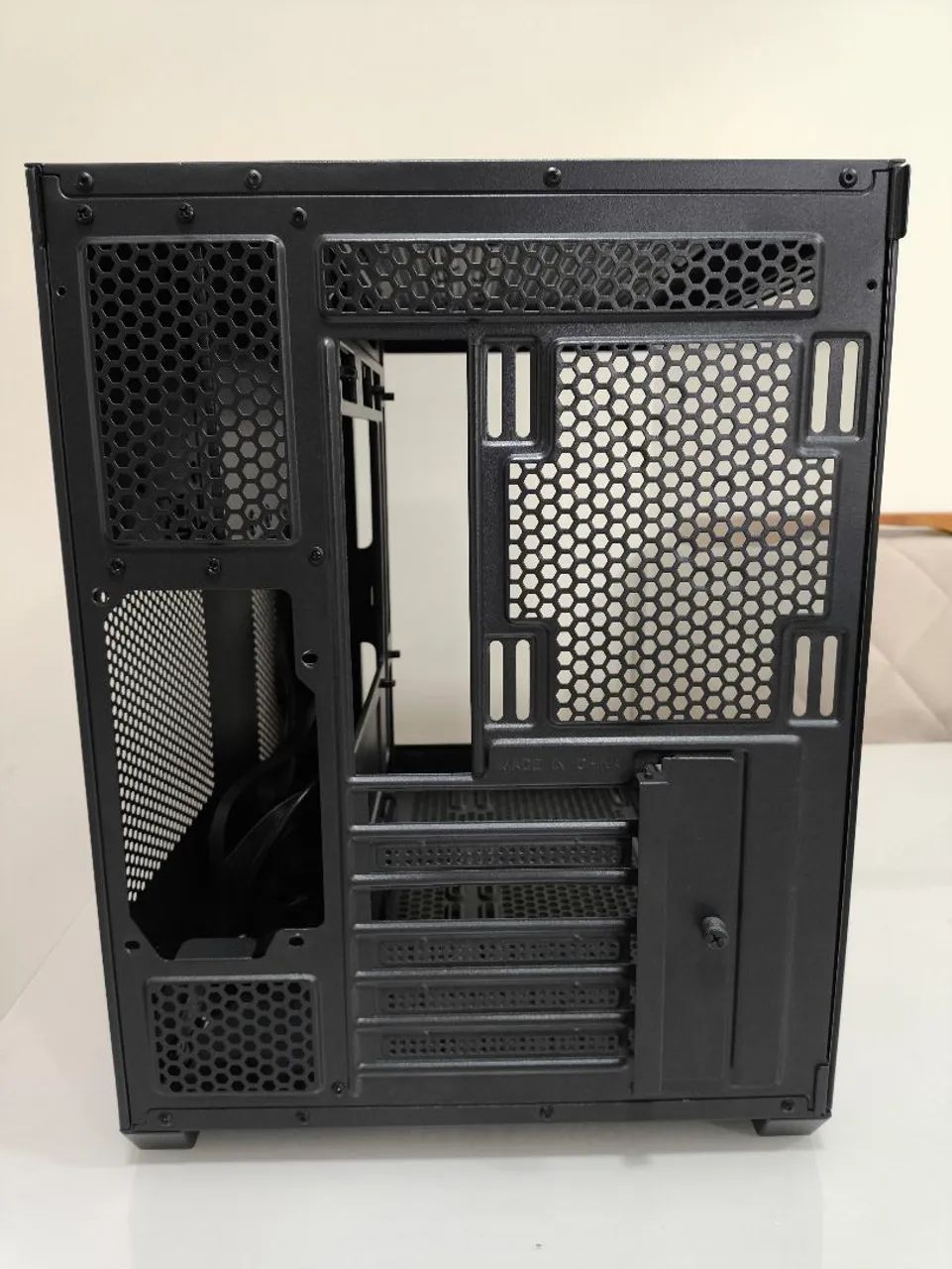 VENDO GABINETE REDRAGON WIDELOAD LITE  - Foto 3