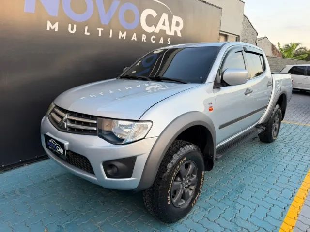 Mitsubishi L200 2015