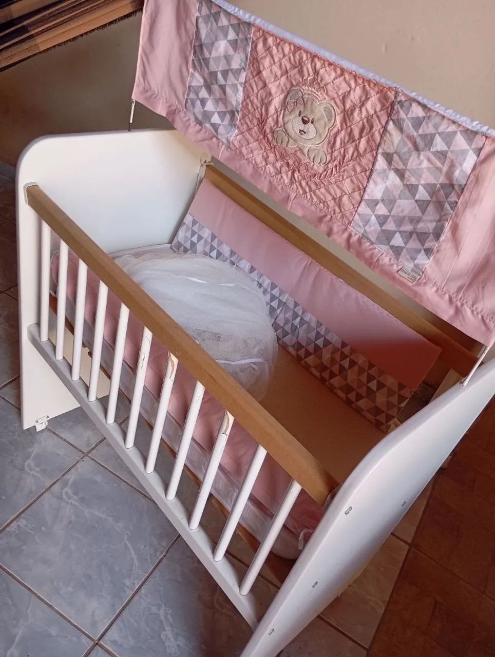 Vendo mini berço e bebê conforto  - Foto 4
