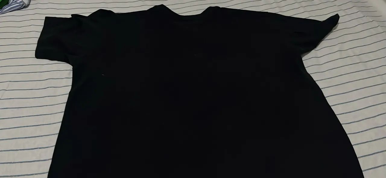 Camiseta Vans  Off The Wall - Preta -  M - Foto 2